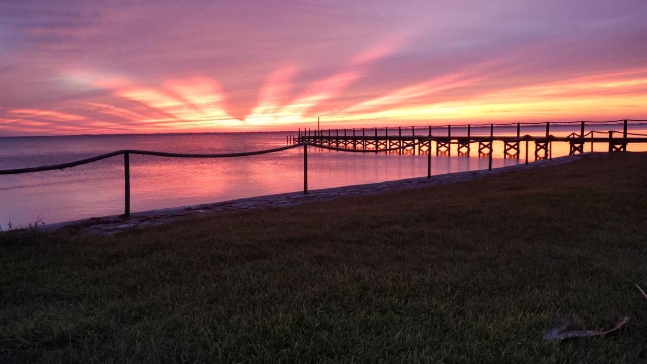 Nasa Waterfront Dolphin Suite Titusville Ngoại thất bức ảnh