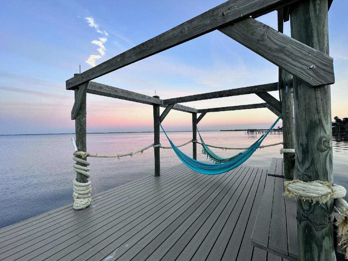 Nasa Waterfront Dolphin Suite Titusville Ngoại thất bức ảnh