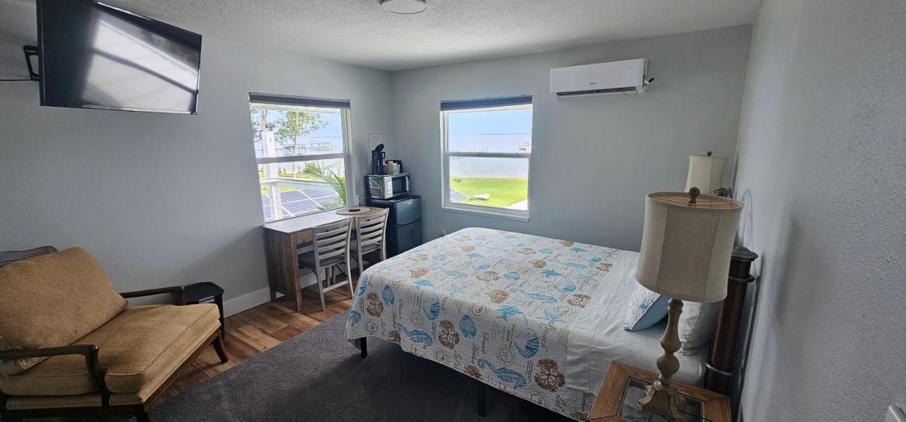 Nasa Waterfront Dolphin Suite Titusville Ngoại thất bức ảnh