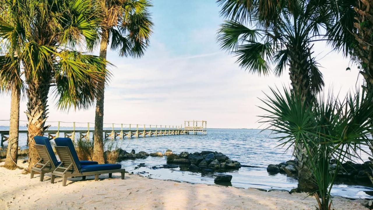 Nasa Waterfront Dolphin Suite Titusville Ngoại thất bức ảnh